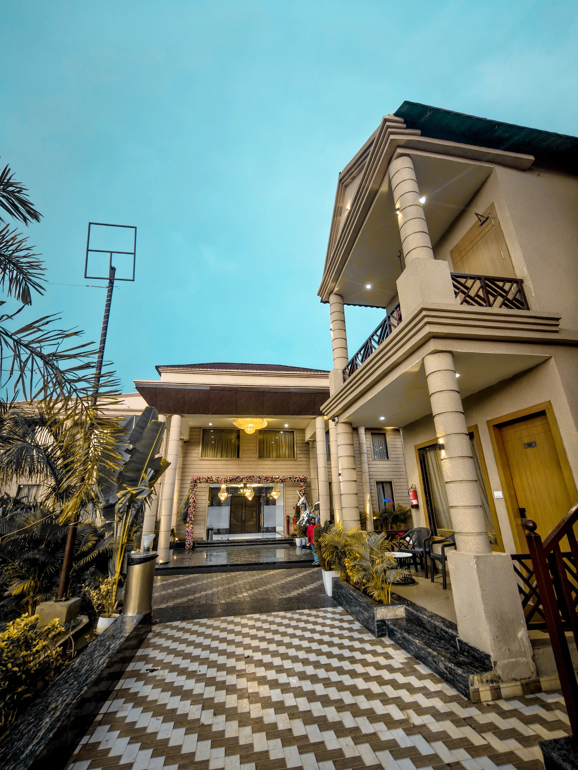 Pearl Blue Resort Bhaopal (3)